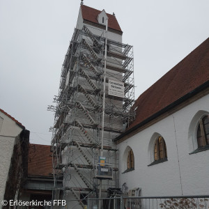 Turmgerüst, teilabgebaut